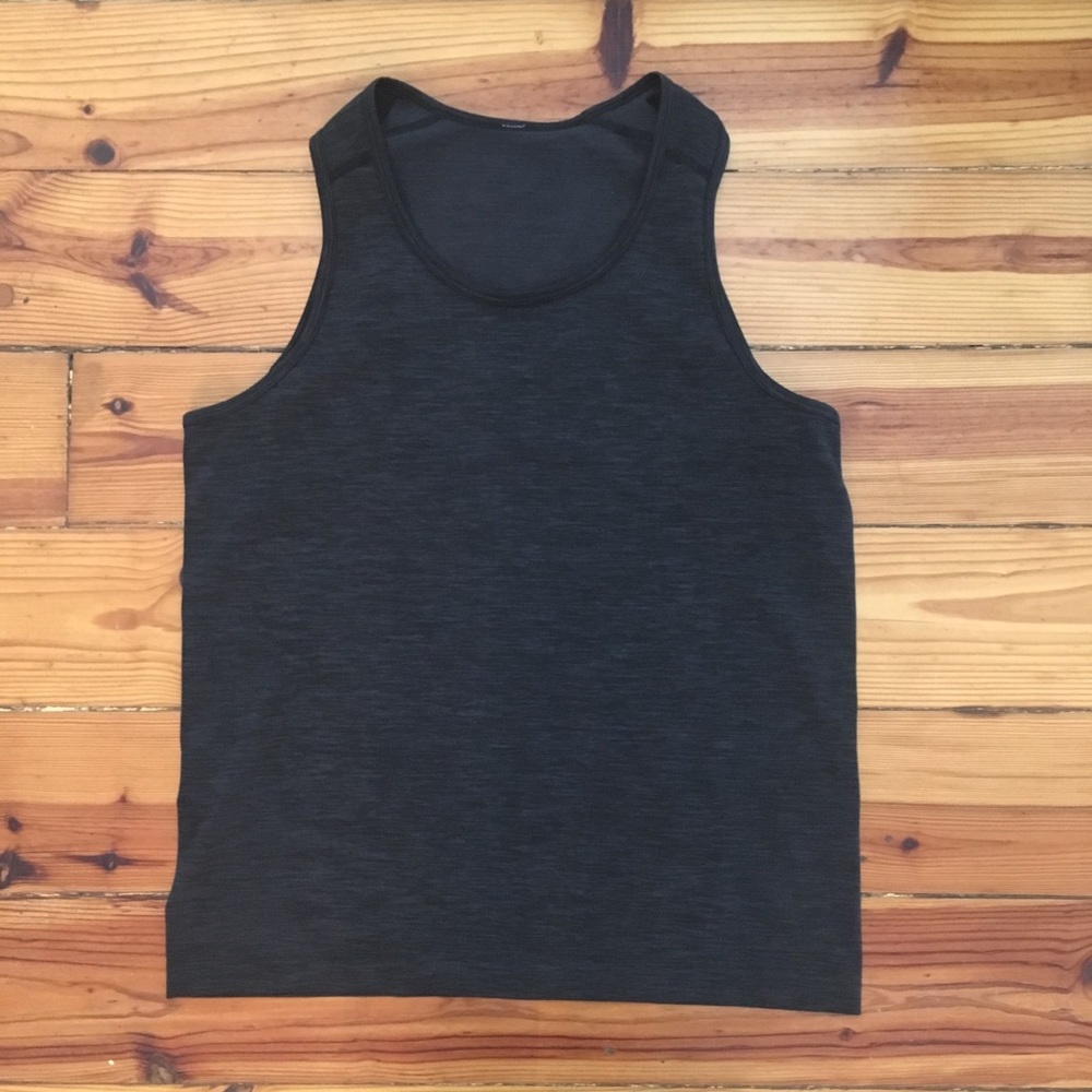 Lululemon men’s tanks